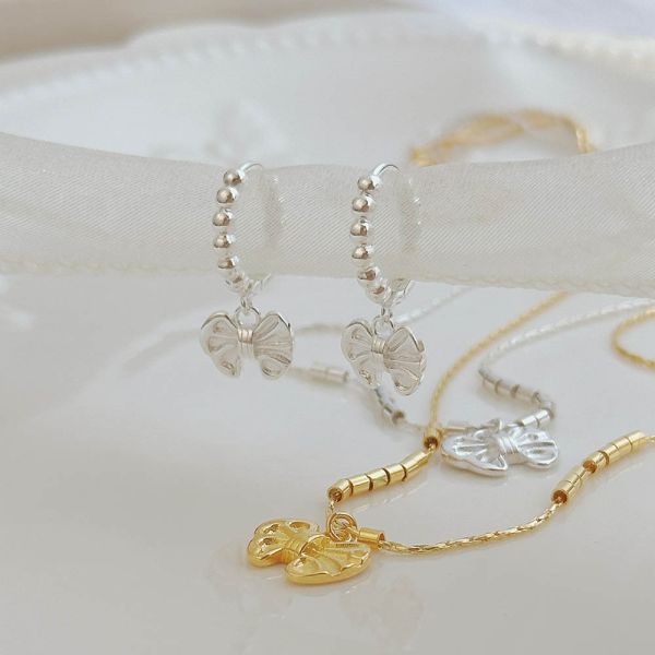 雲朵蝴蝶結 圓珠珠 易扣耳環 