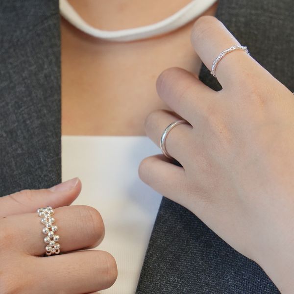百搭的編織戒指 純銀戒指 韓系純銀戒指,S925抗敏戒指,開口戒指推薦,尾戒防小人,情侶對戒 純銀,疊戴戒指風格,簡約細戒 日常百搭,女生純銀戒指推薦