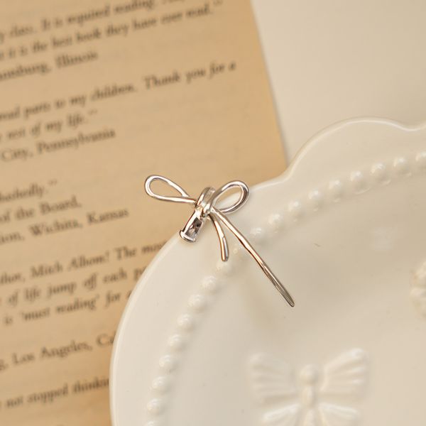 緞帶蝴蝶結 純銀耳骨夾 單只售 