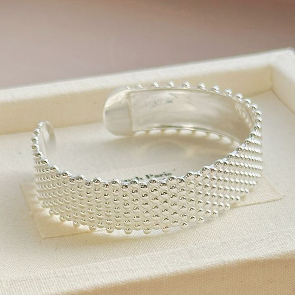寬邊質感圓點 純銀手鐲 