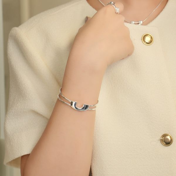 厚磅！大U英文字 率性系列 