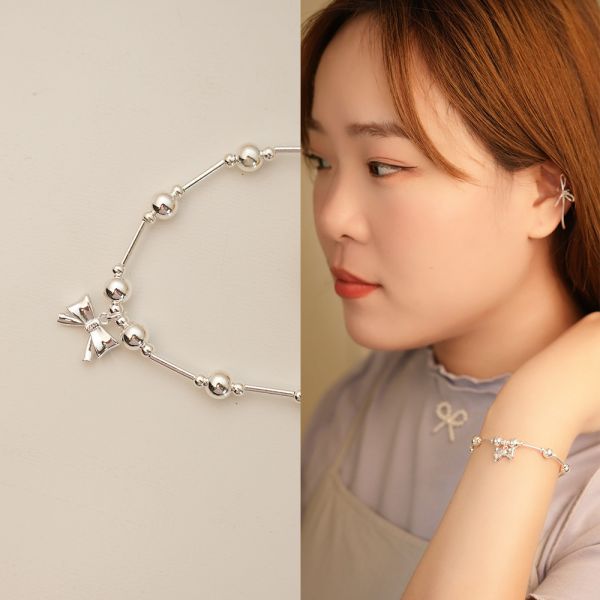 歐若拉 蝴蝶結純銀彈性手鍊 韓系純銀手鍊,S925抗敏手環,簡約手鍊推薦,女生日常百搭手鍊,情侶手鍊純銀,姐妹手鍊禮物,純銀手環,韓系風格,個性手鍊推薦