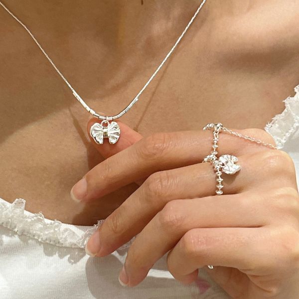 雲朵蝴蝶結 會動的串珠珠 純銀項鍊 