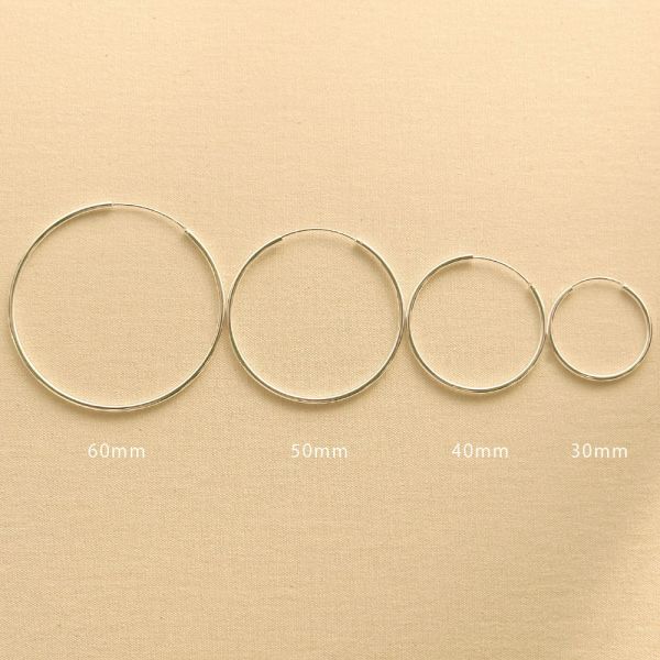 必收！辣妹專用 圈圈 針塞式 易扣耳環 韓系純銀耳環,S925抗敏耳釘,女生氣質耳環推薦,小巧純銀耳環,抗敏耳環不過敏,百搭日常耳環,簡約韓系耳飾