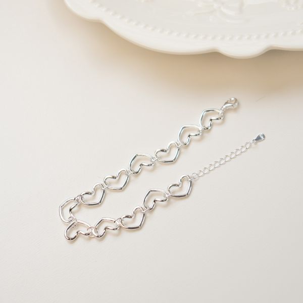 很多很多愛心的 純銀手鍊 韓系純銀手鍊,S925抗敏手環,簡約手鍊推薦,女生日常百搭手鍊,情侶手鍊純銀,姐妹手鍊禮物,純銀手環,韓系風格,個性手鍊推薦