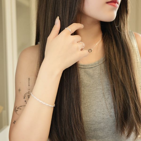 滿版小豬鼻 純銀手鍊 韓系純銀手鍊,S925抗敏手環,簡約手鍊推薦,女生日常百搭手鍊,情侶手鍊純銀,姐妹手鍊禮物,純銀手環,韓系風格,個性手鍊推薦
