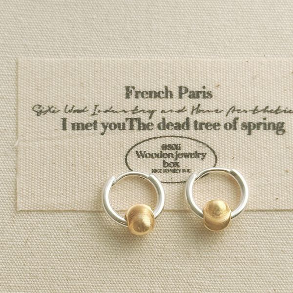 貓眼圓珠 金銀撞色 易扣耳環 韓系純銀耳環,S925抗敏耳釘,女生氣質耳環推薦,小巧純銀耳環,抗敏耳環不過敏,百搭日常耳環,簡約韓系耳飾