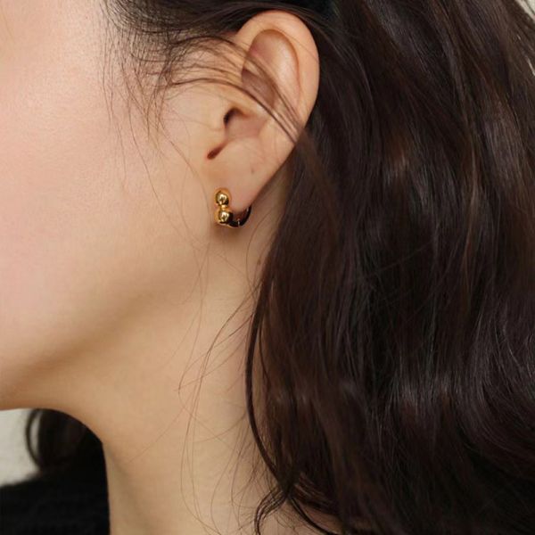 韓國 雙胞胎圓珠 洗澡睡覺免拆 純銀易扣耳環 韓系純銀耳環,S925抗敏耳釘,女生氣質耳環推薦,小巧純銀耳環,抗敏耳環不過敏,百搭日常耳環,簡約韓系耳飾