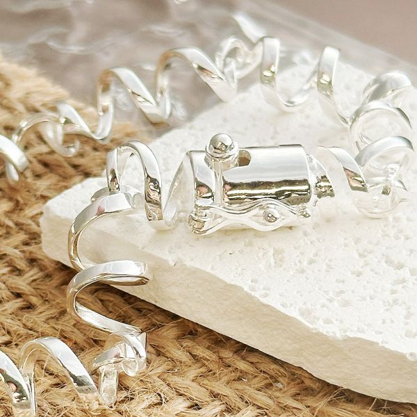 隨性日常 歐膩電話線 純銀手鐲 韓系純銀手鍊,S925抗敏手環,簡約手鍊推薦,女生日常百搭手鍊,情侶手鍊純銀,姐妹手鍊禮物,純銀手環,韓系風格,個性手鍊推薦