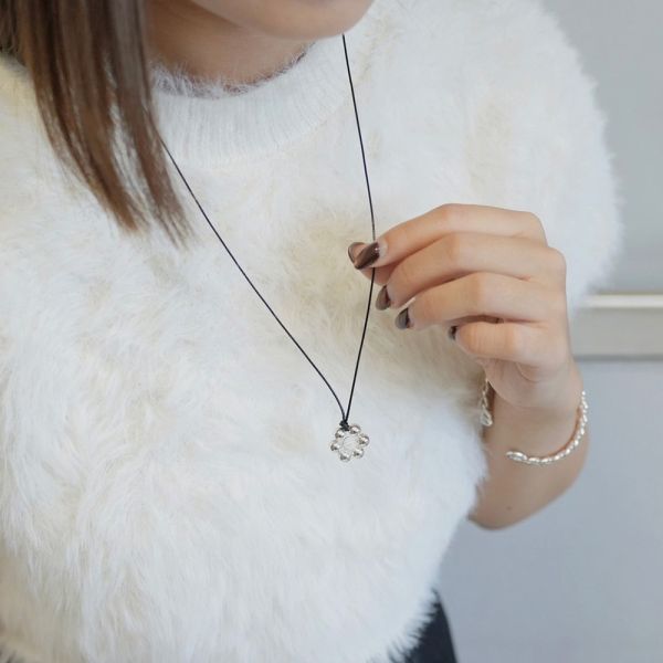 秋冬必備 銀珠花朵 毛衣鍊 