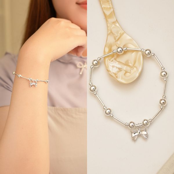 歐若拉 蝴蝶結純銀彈性手鍊 韓系純銀手鍊,S925抗敏手環,簡約手鍊推薦,女生日常百搭手鍊,情侶手鍊純銀,姐妹手鍊禮物,純銀手環,韓系風格,個性手鍊推薦