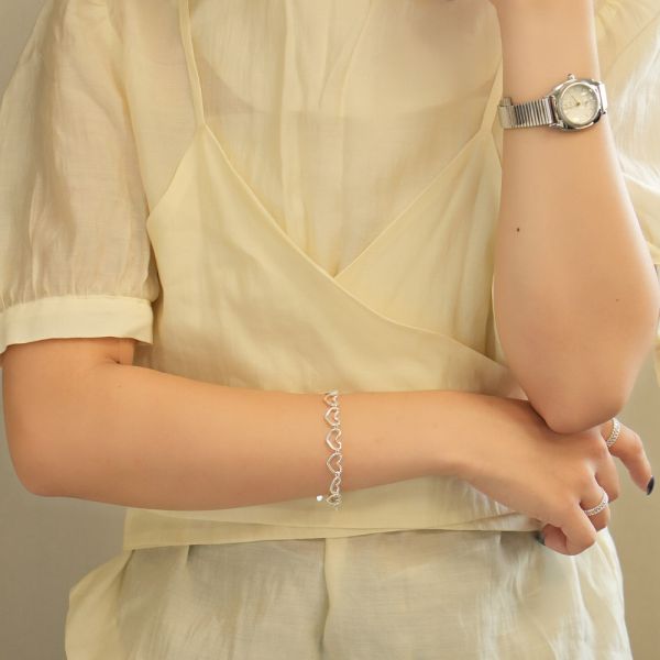 很多很多愛心的 純銀手鍊 韓系純銀手鍊,S925抗敏手環,簡約手鍊推薦,女生日常百搭手鍊,情侶手鍊純銀,姐妹手鍊禮物,純銀手環,韓系風格,個性手鍊推薦