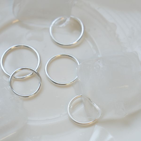 細閃百搭！純銀古法戒指 韓系純銀戒指,S925抗敏戒指,開口戒指推薦,尾戒防小人,情侶對戒 純銀,疊戴戒指風格,簡約細戒 日常百搭,女生純銀戒指推薦
