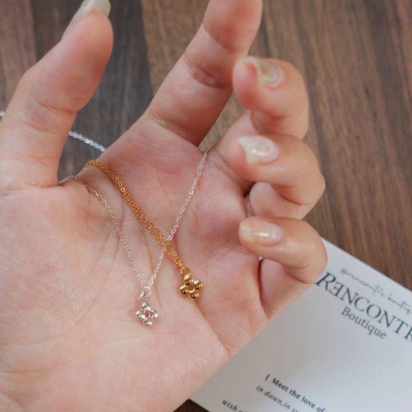 圓珠十字架項鍊 