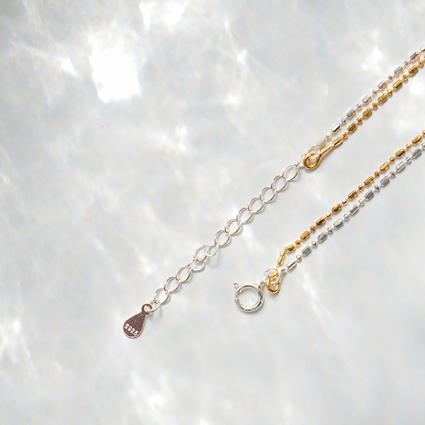 波光粼粼！金銀撞色小圓豆項鍊 