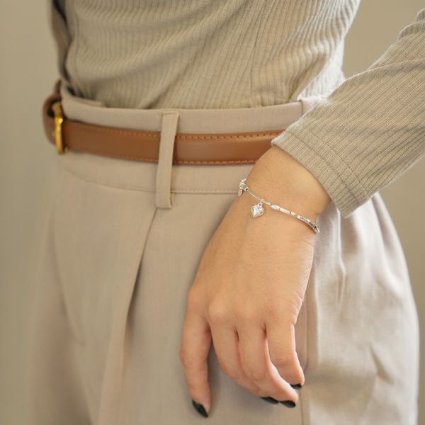 細節滿滿 彎管立體小愛心手鍊 韓系純銀手鍊,S925抗敏手環,簡約手鍊推薦,女生日常百搭手鍊,情侶手鍊純銀,姐妹手鍊禮物,純銀手環,韓系風格,個性手鍊推薦