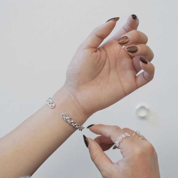 時髦！交錯編織 厚磅純銀手鐲 