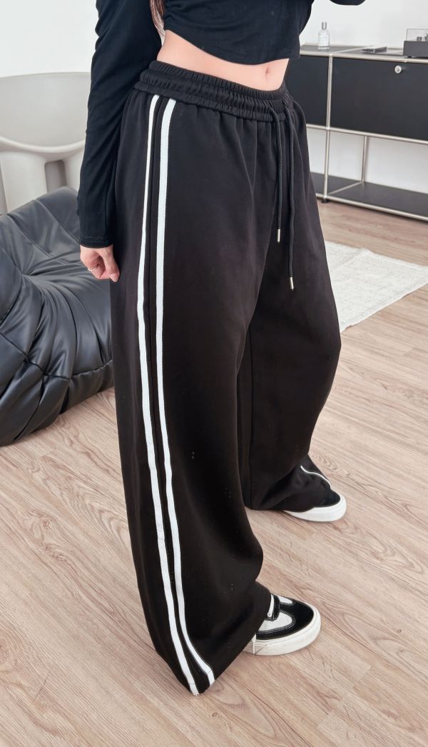 COZY 女團甜酷線條抽繩棉褲 