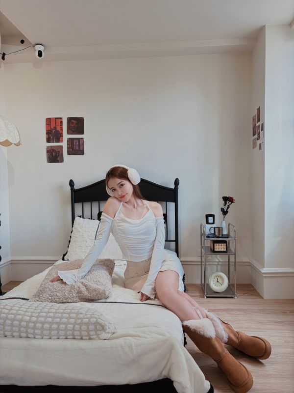 Xmas純欲系假兩件垂領繞脖Bratop 白 