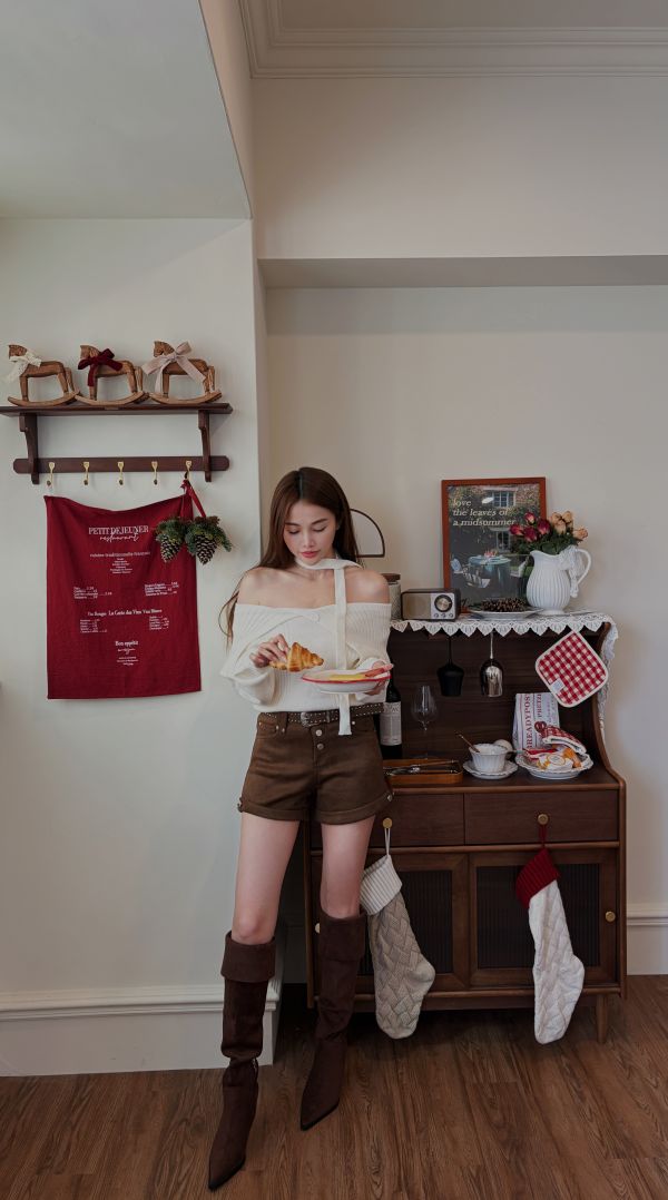 Xmas 暖呼呼一字大翻領針織毛衣(附圍脖) 米白 