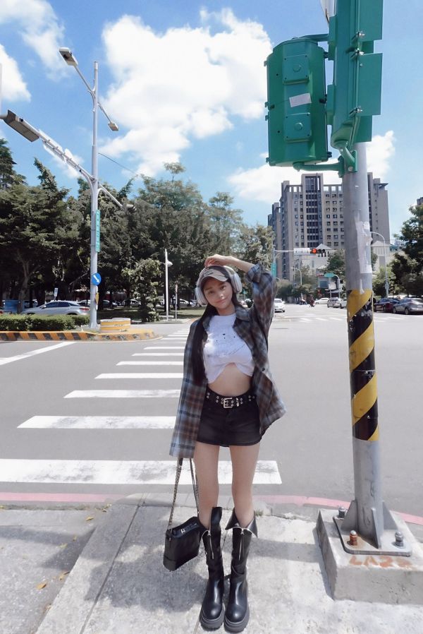 MIAMI美式刷色牛仔短褲裙 黑灰色 