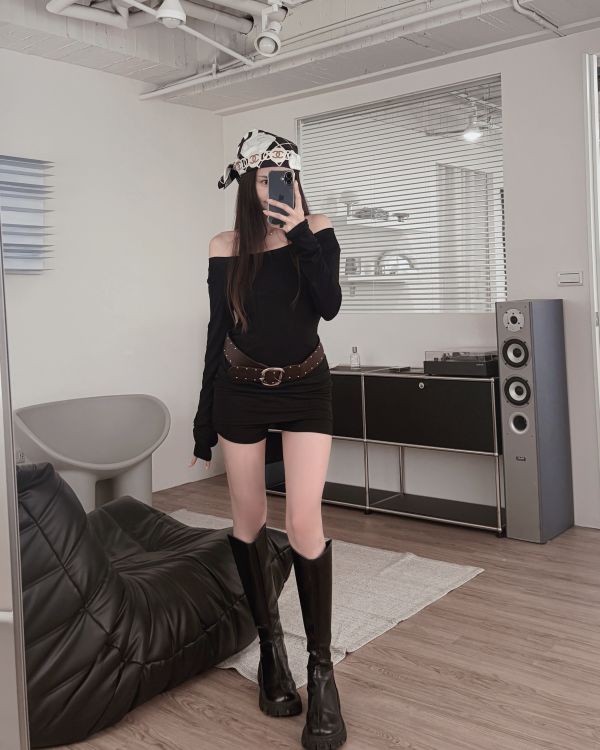 COZY必收側抓皺上衣+褲裙套裝(附腰帶) 黑 