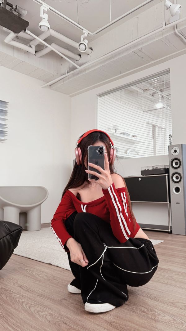 COZY 一字領線條抽繩Bratop 紅 