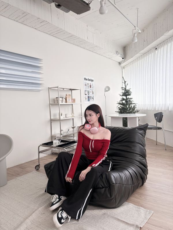 COZY 一字領線條抽繩Bratop 紅 