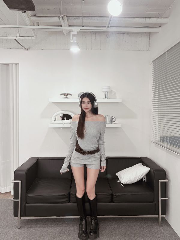 COZY必收側抓皺上衣+褲裙套裝(附腰帶) 淺灰 