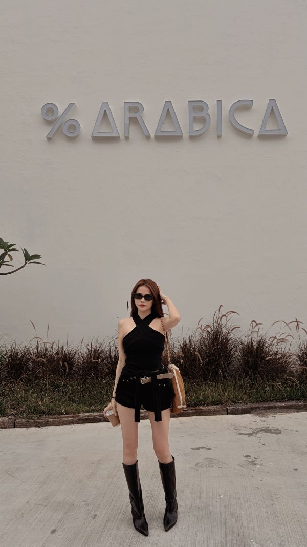 Xmas鉚釘麂皮短褲(附皮帶)黑 