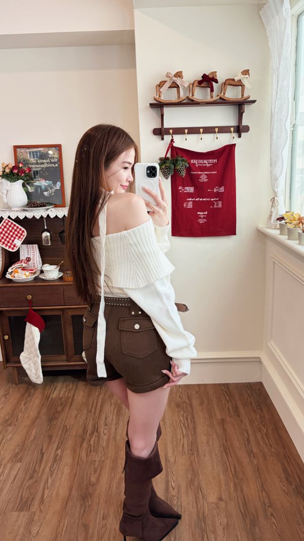 Xmas必收麂皮反折排扣短褲(附皮帶)咖 