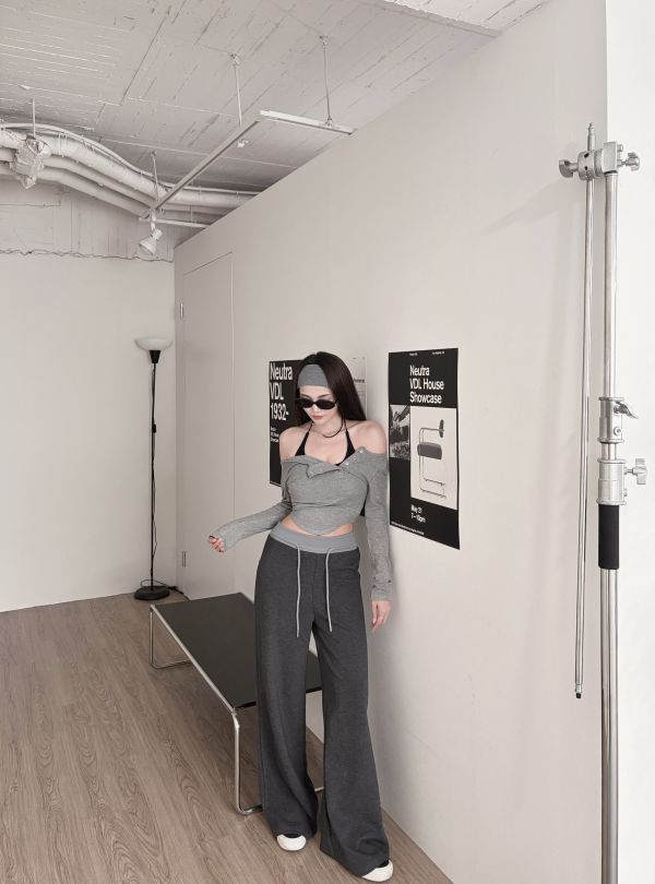 COZY 真兩件繞脖Bratop+排釦圓弧上衣套裝 深灰 