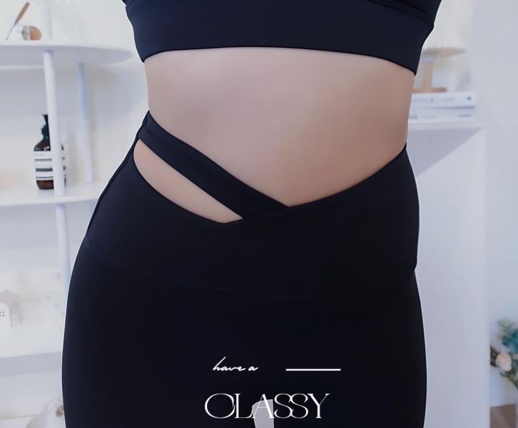 設計簍空提臀蜜桃瑜珈褲-黑色 設計簍空提臀蜜桃瑜珈褲