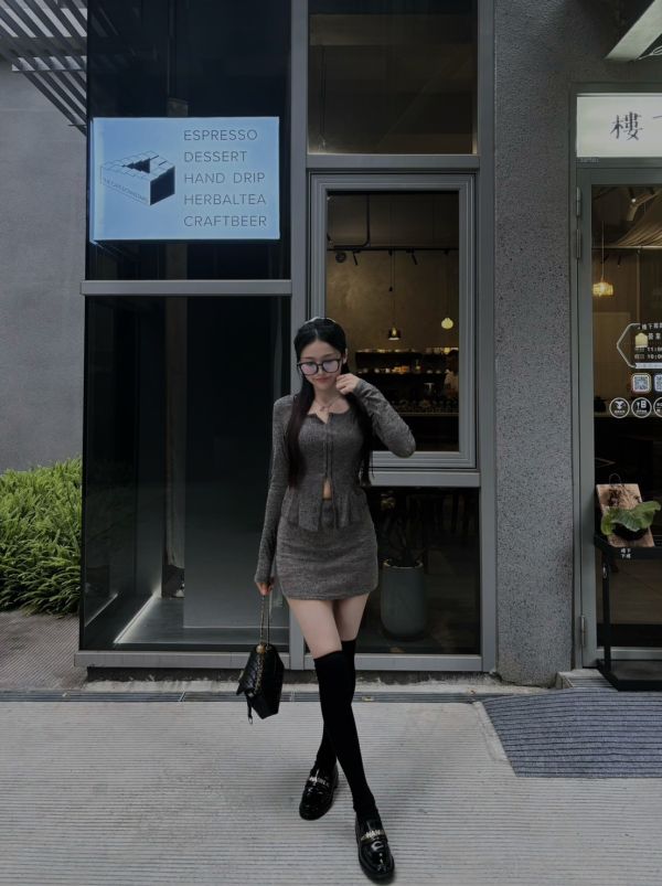 miu風氣質純欲針織套裝 