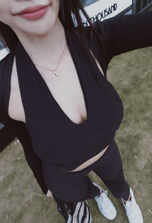 冰絲涼感卡肩防曬外罩-黑色 冰絲涼感卡肩防曬外罩