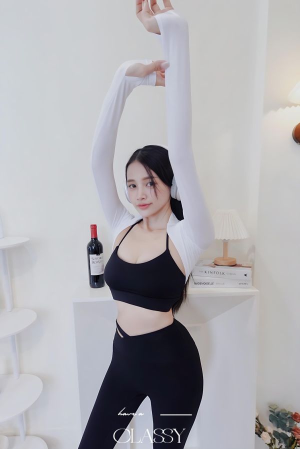 裸感美背細肩bratop-黑色 裸感美背細肩bratop