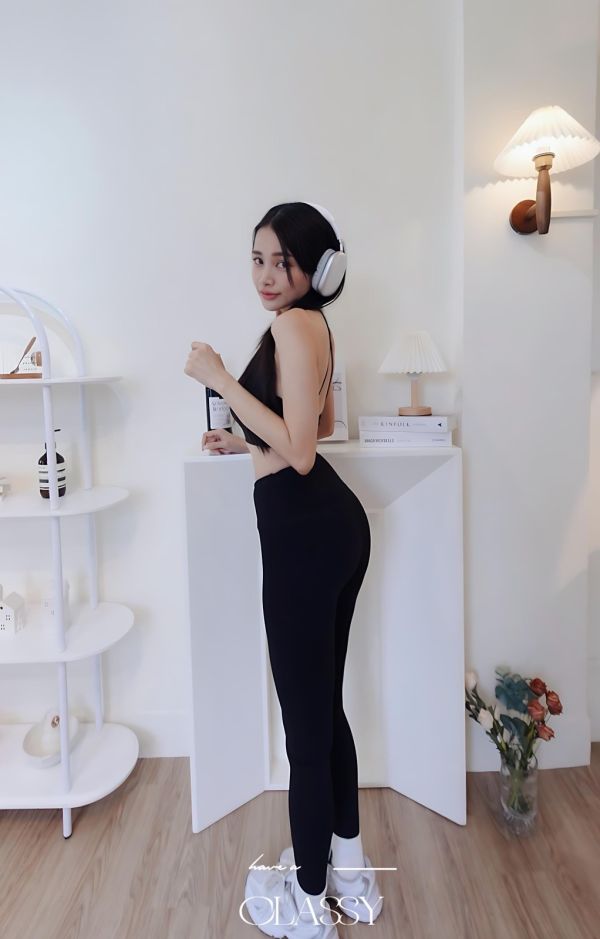 裸感美背細肩bratop-黑色 裸感美背細肩bratop