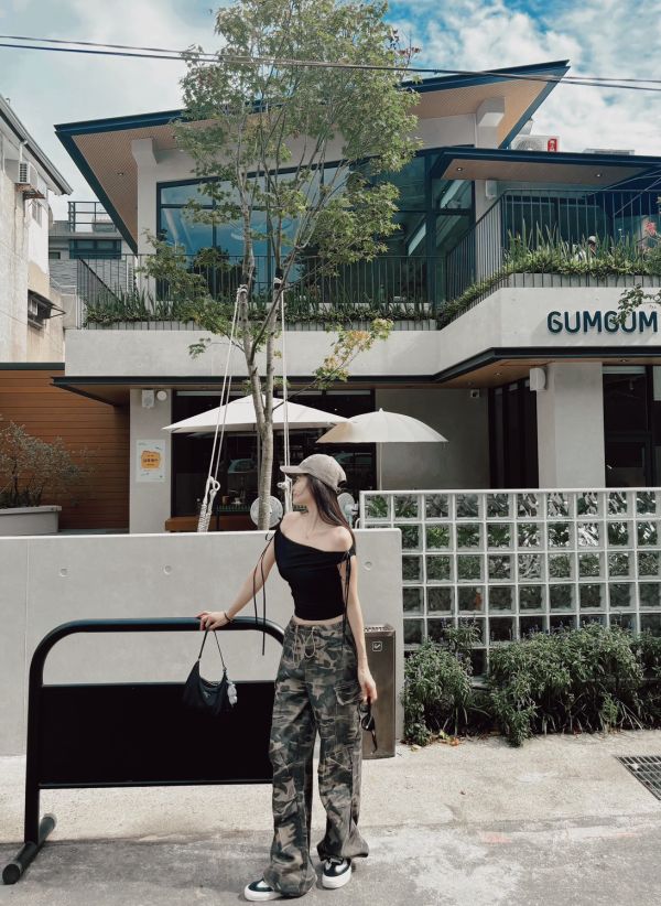 RESORT Karina 甜酷迷彩口袋工裝褲 