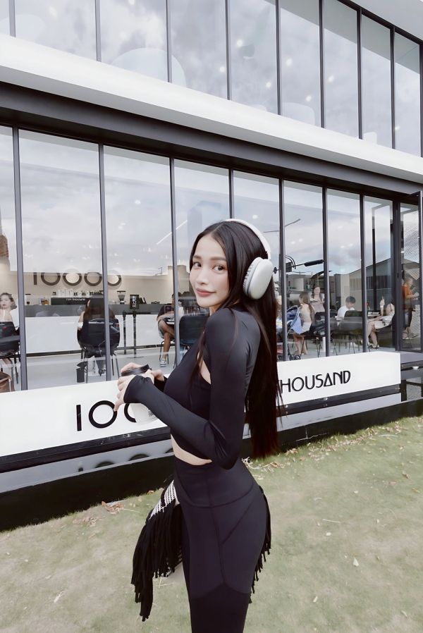 冰絲涼感卡肩防曬外罩-黑色 冰絲涼感卡肩防曬外罩