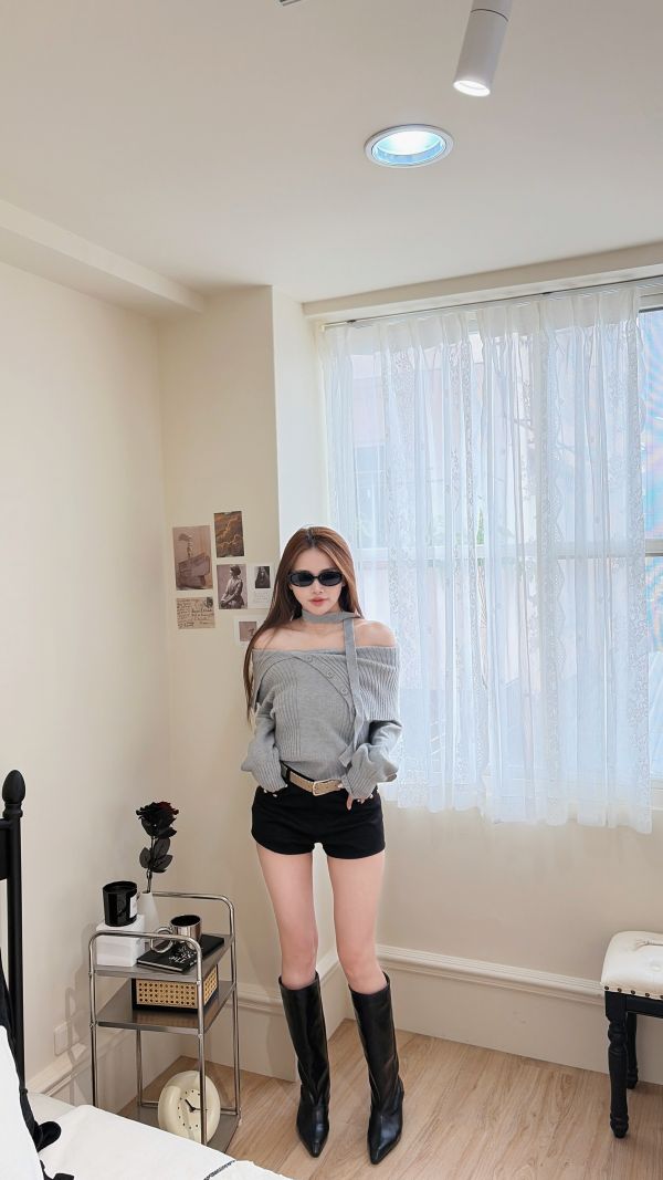 Xmas 暖呼呼一字大翻領針織毛衣(附圍脖) 灰 