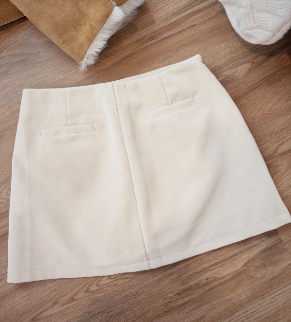 Xmas總監大推麂皮排扣褲裙 米白 