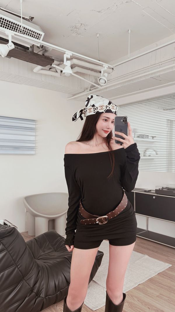 COZY必收側抓皺上衣+褲裙套裝(附腰帶) 黑 