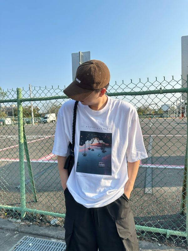 天空倒影方圖短袖 