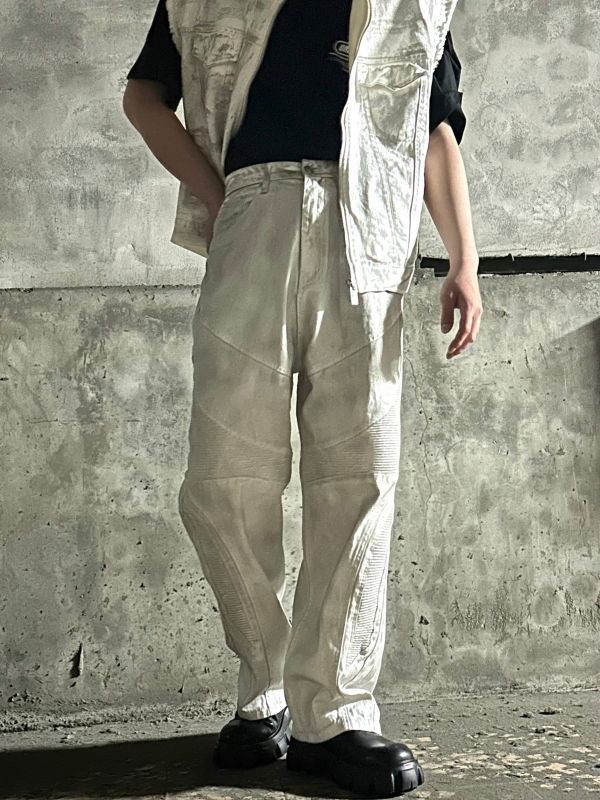 髒染皺摺補丁牛仔褲（ykk） 
