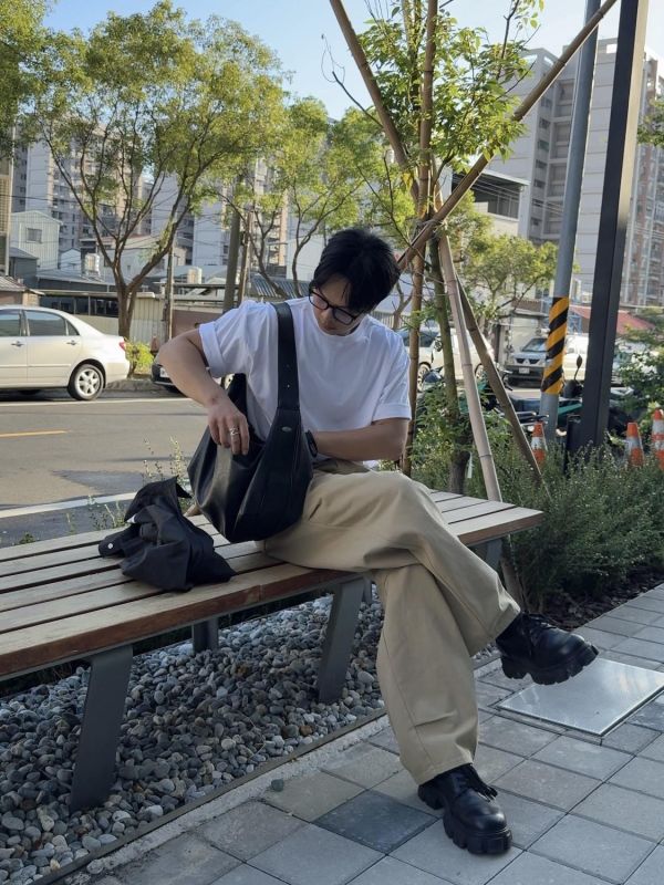 中曲線 後鬆緊 繭型褲 