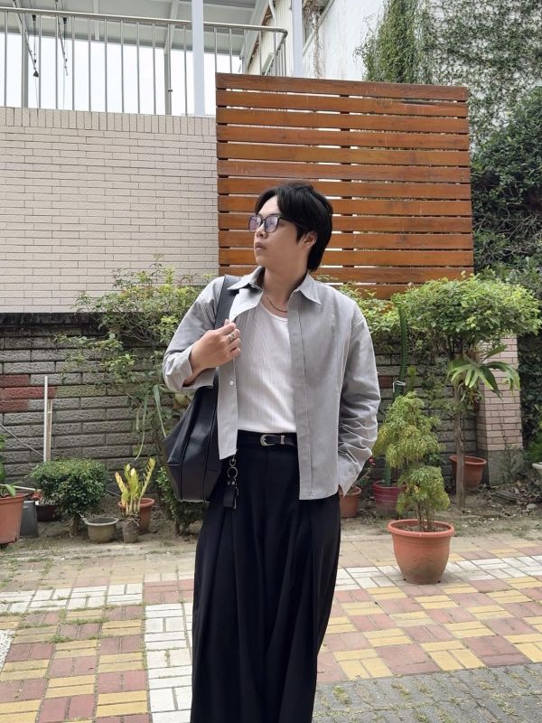 水洗 切割 顯壯 寬版襯衫 