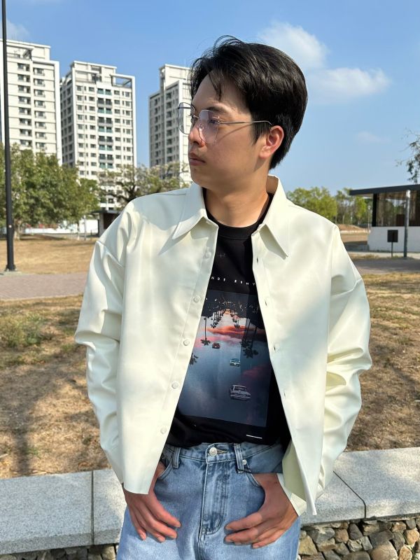 天空倒影方圖短袖 