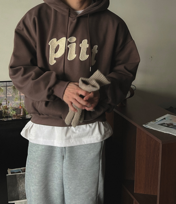 pitt 刺繡絨布帽T 