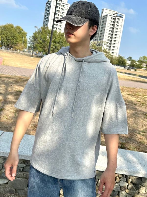 開叉素面抽繩短袖帽T 