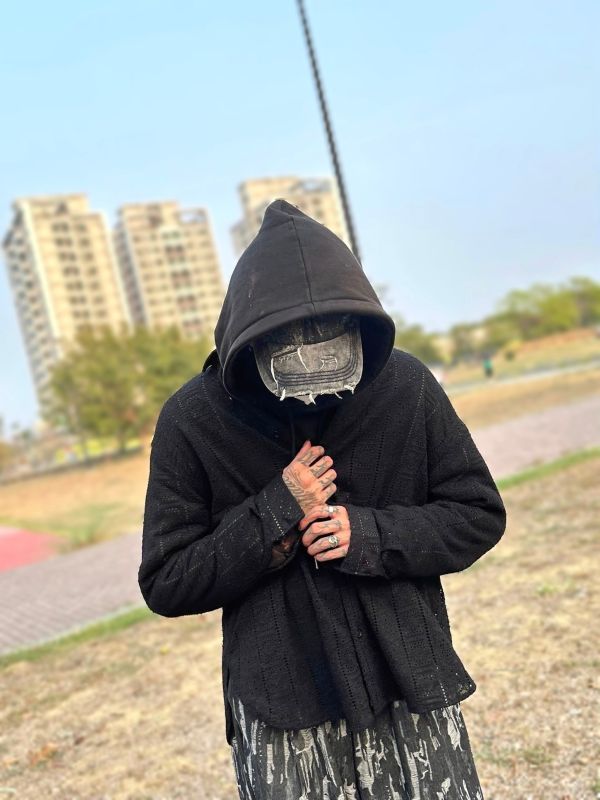 波西米亞風鏤空浮雕襯衫 鏤空浮雕襯衫,渡假感,柔軟親膚材質,襯衫